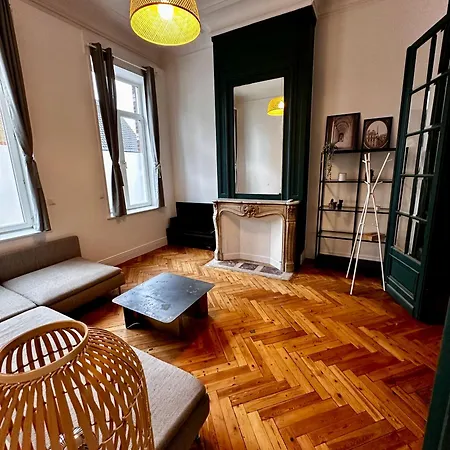 Appart 4 Personnes Centre Avec Exterieur Apartmán *